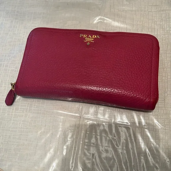 EUC Prada Milano Pink Long Zip Round Wallet - Picture 2 of 12